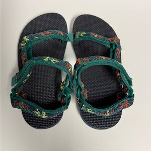 Teva Kids Original Universal Sandals Size 3 Tribal Pattern Green Outdoor